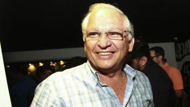 Rafael Paz cuida a la gente en Montero