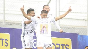 Real Santa Cruz goleó