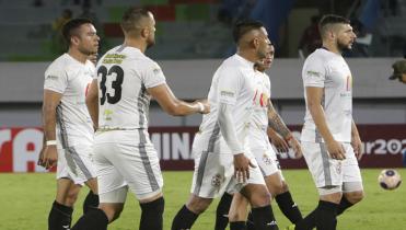 Real Santa Cruz también se prepara