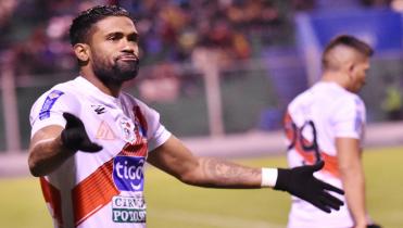 Reina esta para volver