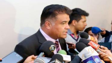Retiran demanda contra Giménez