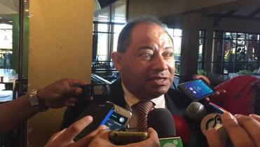 Romero va con Loayza
