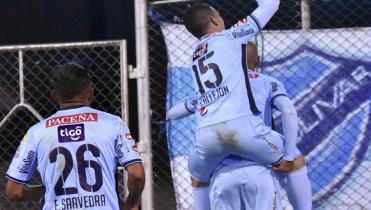 ROYAL PARI Vs. BOLÍVAR en Vivo