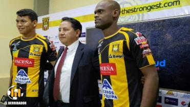Sagredo y Machado presentados