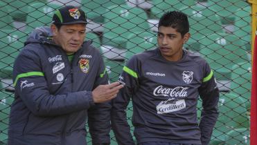 Soria alista un poderoso medio campo