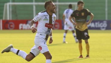 The Strongest le ganó a Destroyers 