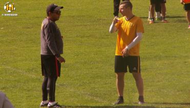 Un día más por Farías