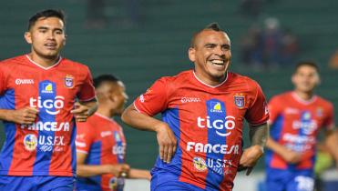 Universitario triunfó en casa 