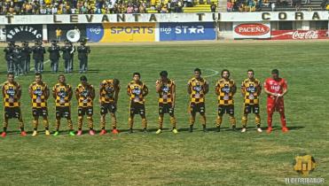 Uno X Uno frente a Aurora