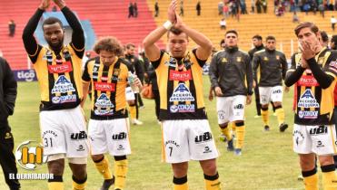 Uno X Uno frente a Nacional Potosí