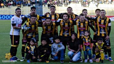 Uno X Uno frente a Universitario