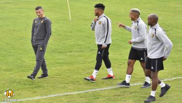 Vamos a definir bien por favor