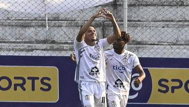 Victoria con un gol