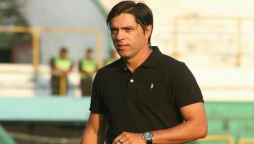 Vigevani prepara a su equipo