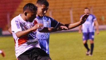 Vuelve el fútbol a Bolivia