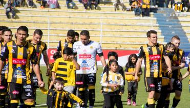 Vuelve la línea de cuatro