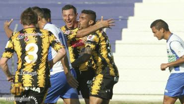 Warnes no puede con el Tigre