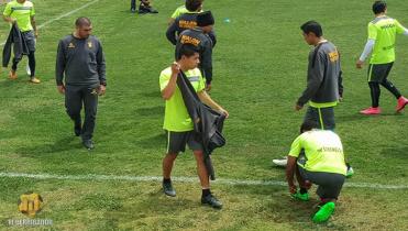 Wayar y Bejarano lesionados