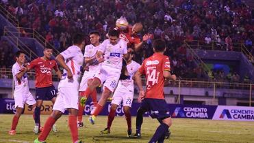 Wilster-Guabirá, en el Félix Capriles