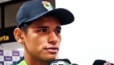 Yomar Rocha llegó a La Paz tras su participación en la Copa América