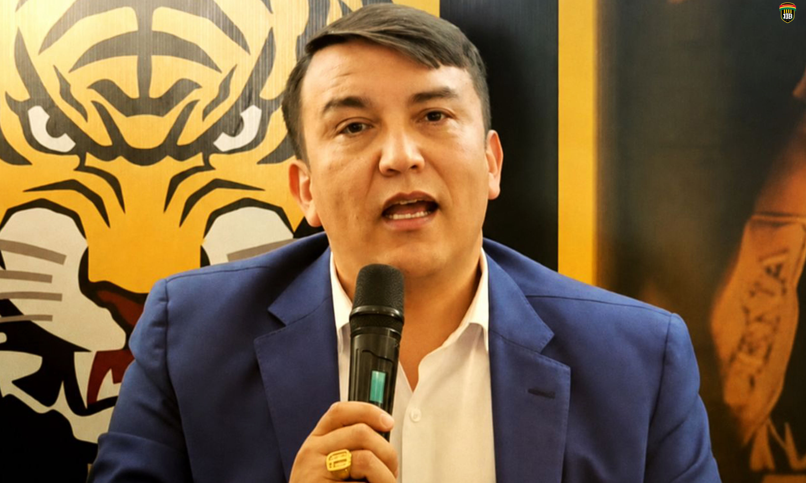 Terrazas ratifica a Vizuete
