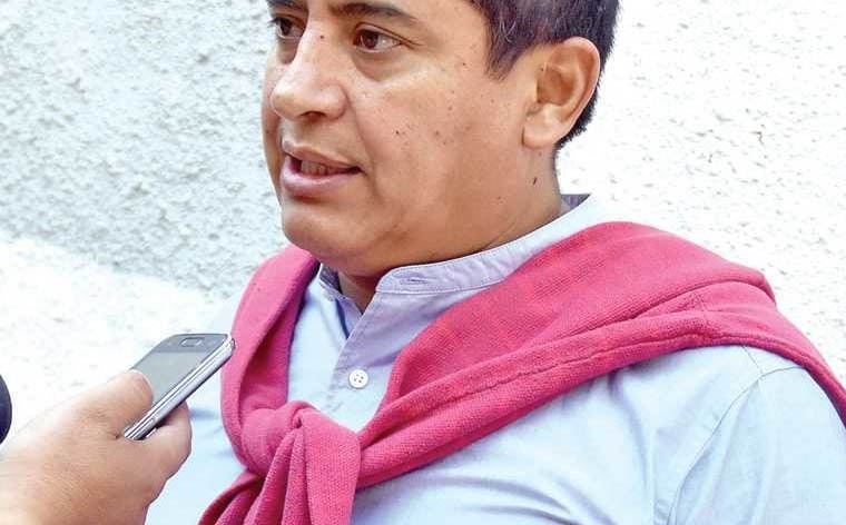 Vargas pide una reunión 