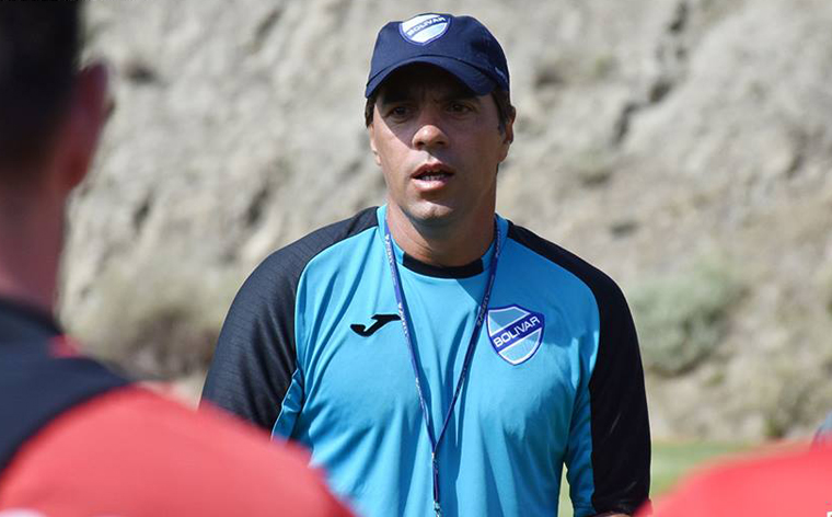 Vigevani prueba un 4-2-3-1