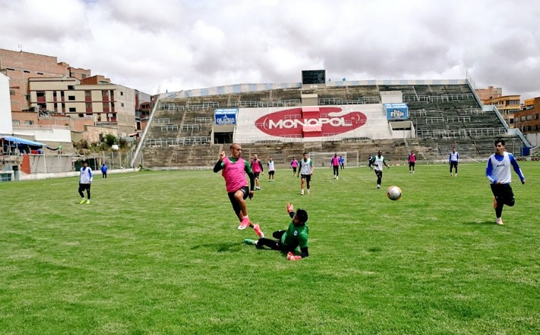 Vinicius quiere amistosos