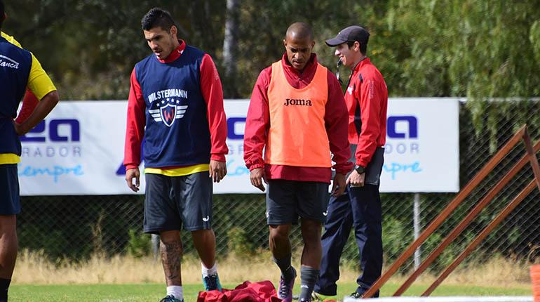 Wilster analizan a jugadores